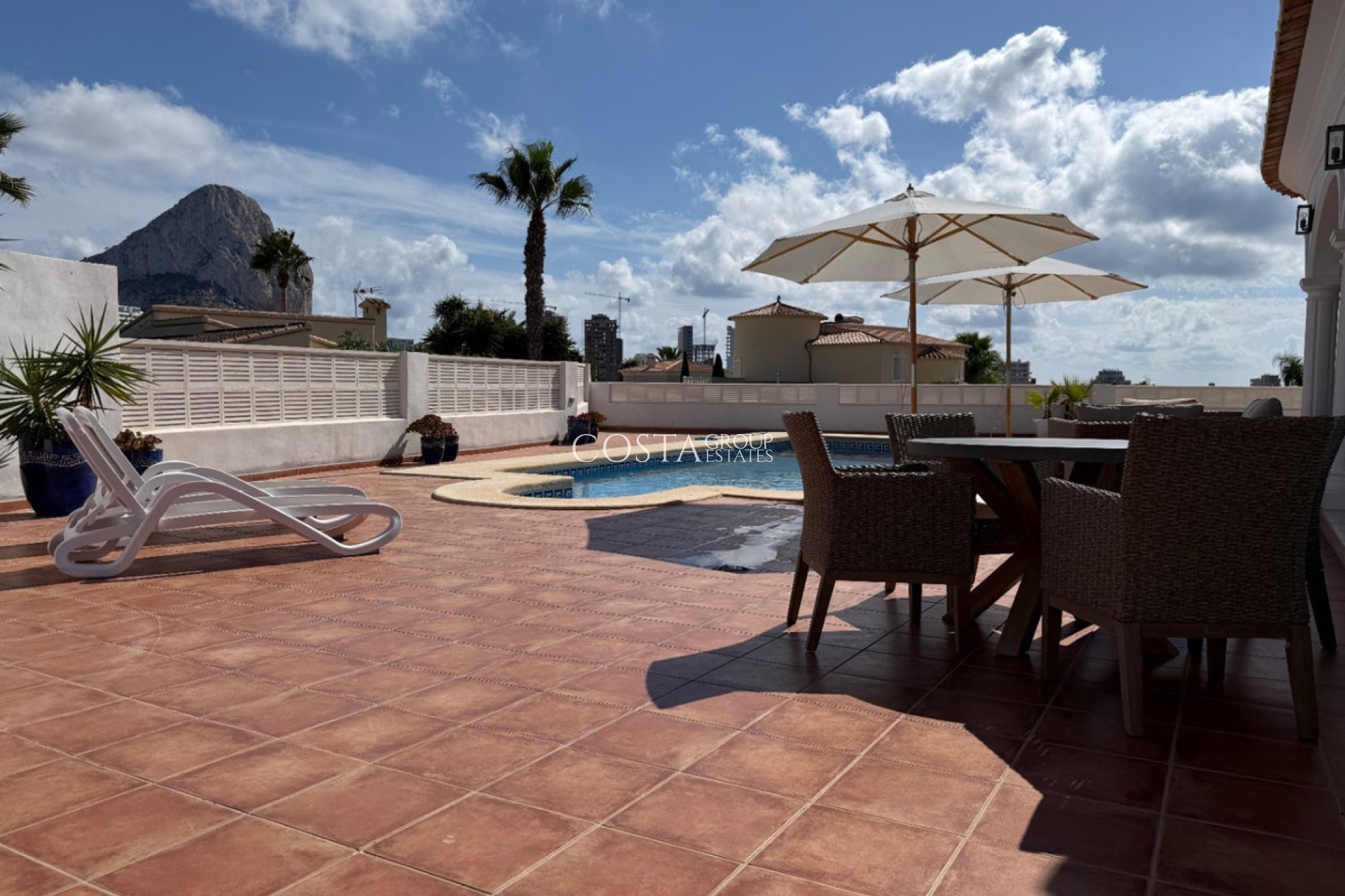 Resale - Villa -
Calpe - Calpe Centro