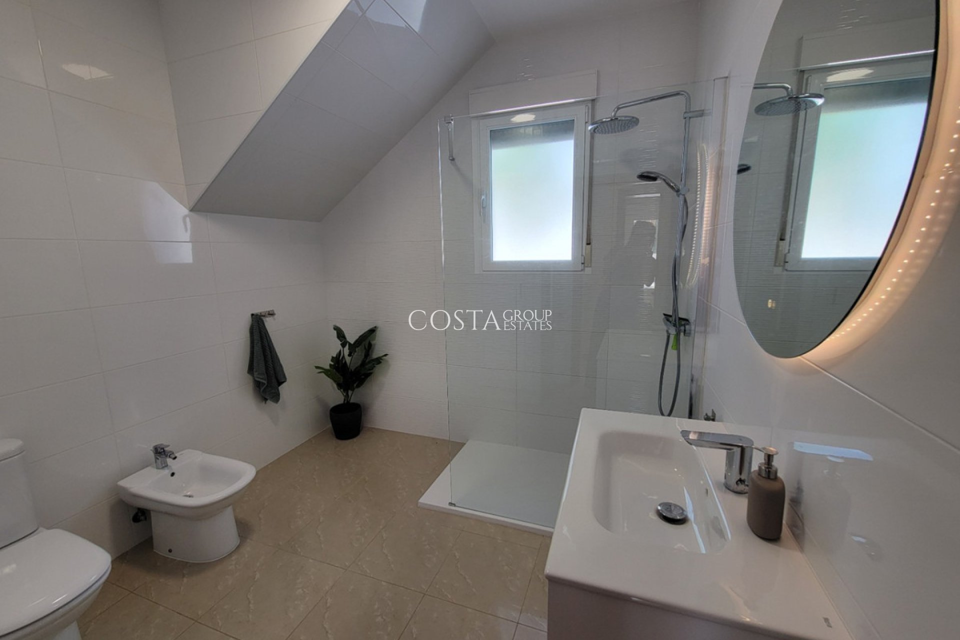 Resale - Villa -
Calpe - Calpe Centro