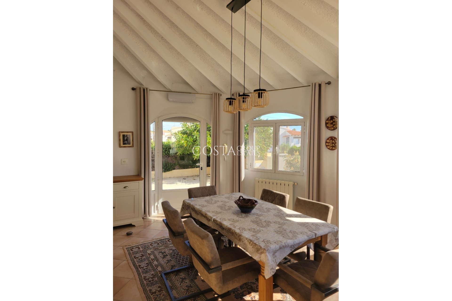 Resale - Villa -
Calpe - Calpe Centro