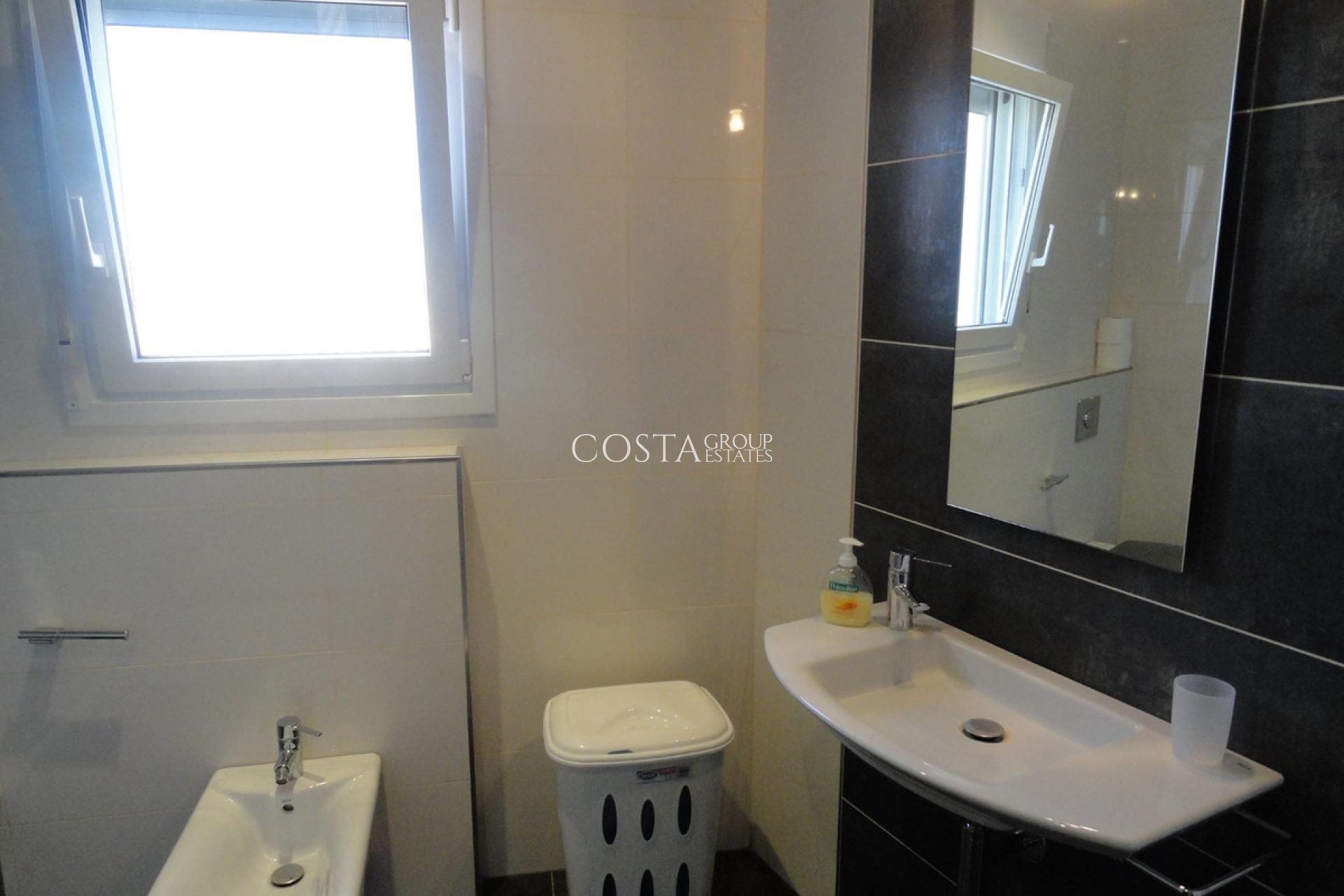 Resale - Villa -
Calpe - Calpe Centro