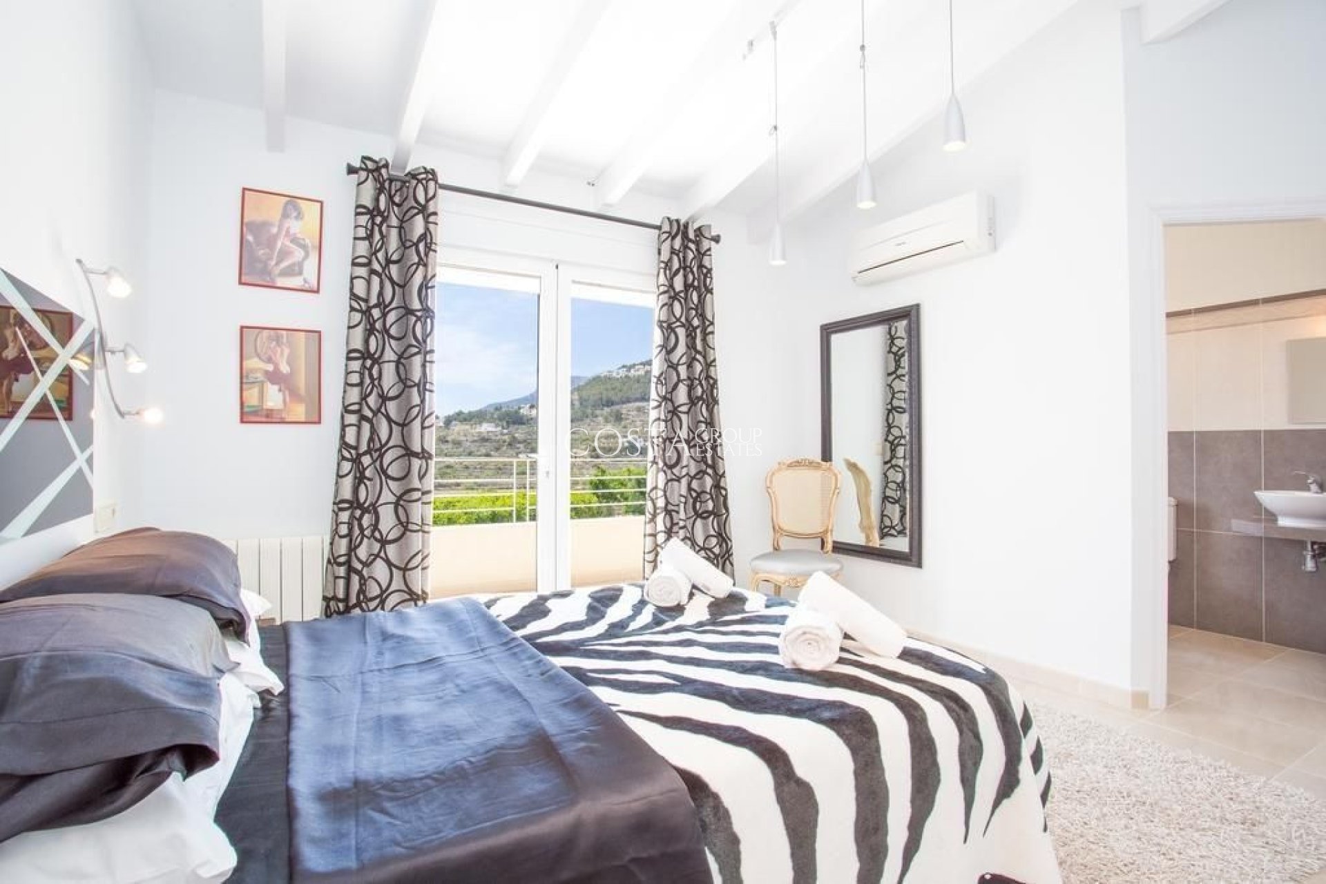 Resale - Villa -
Calpe - Calpe Centro