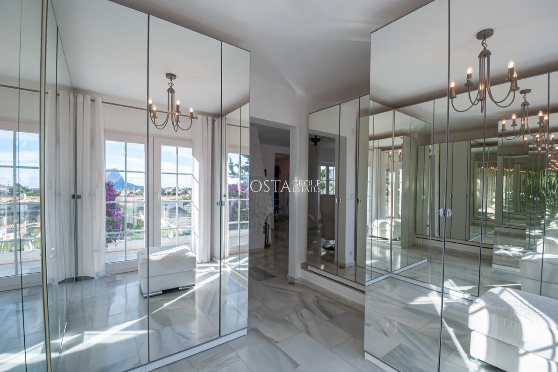 Resale - Villa -
Calpe - Calpe Centro