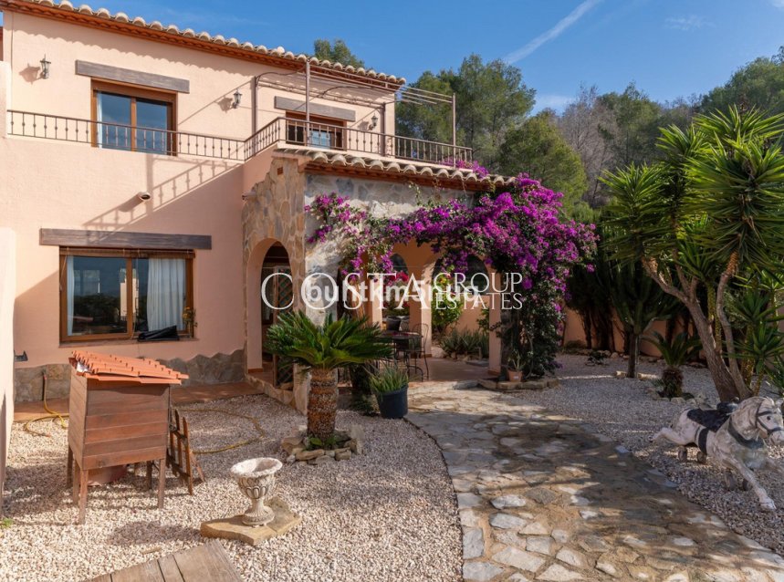Resale - Villa -
Calpe - Calpe Centro