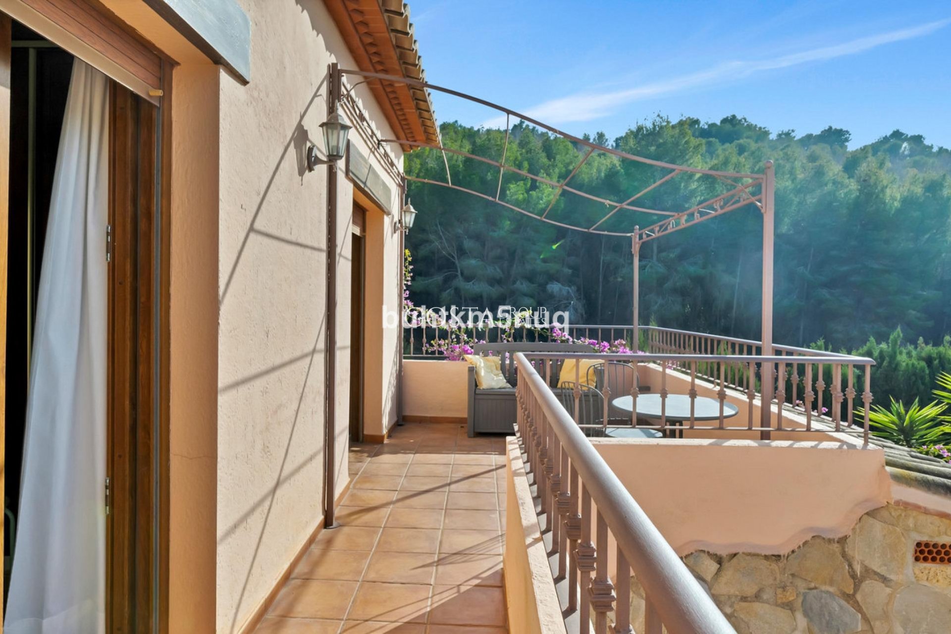 Resale - Villa -
Calpe - Calpe Centro