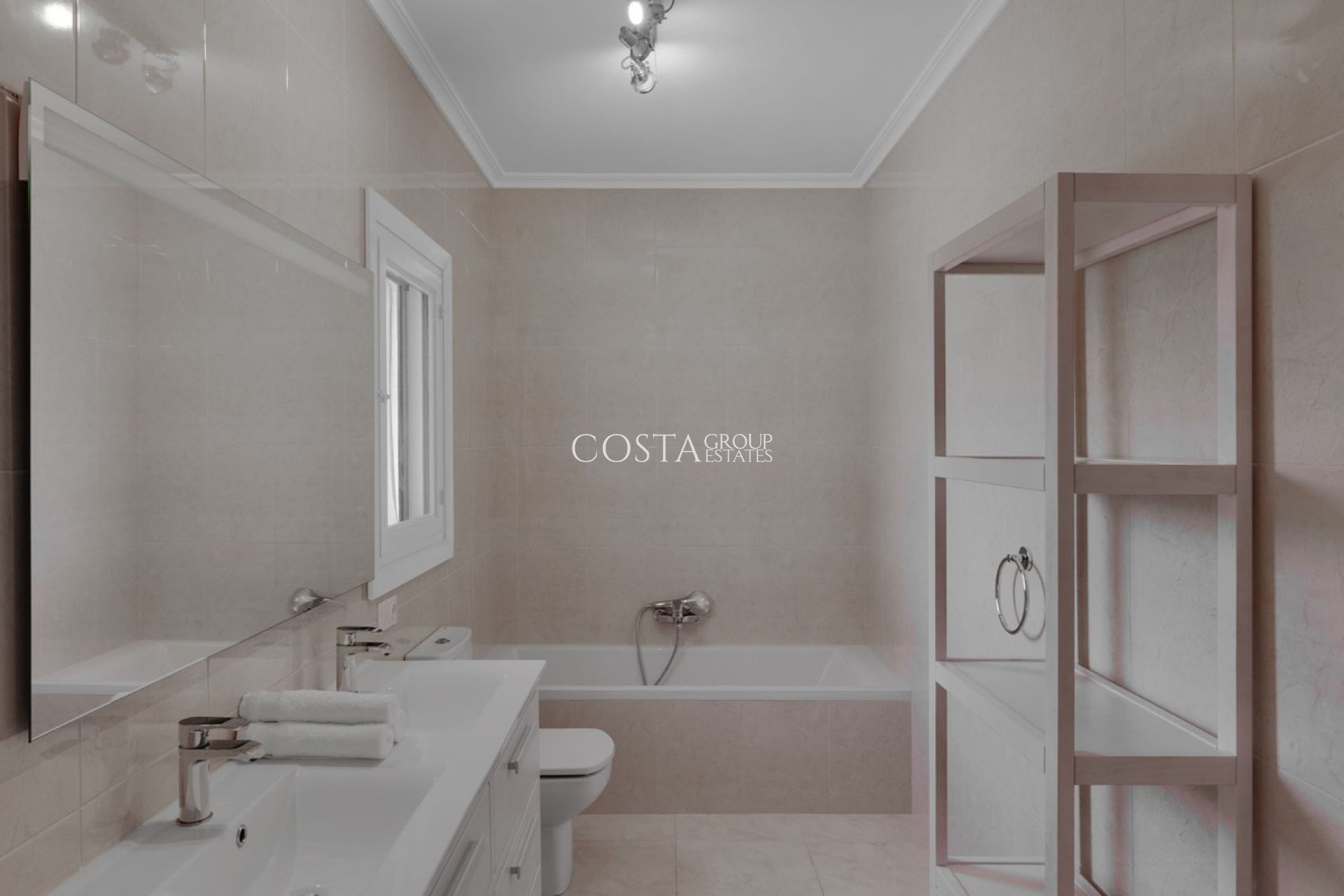 Resale - Villa -
Calpe - Calpe Centro