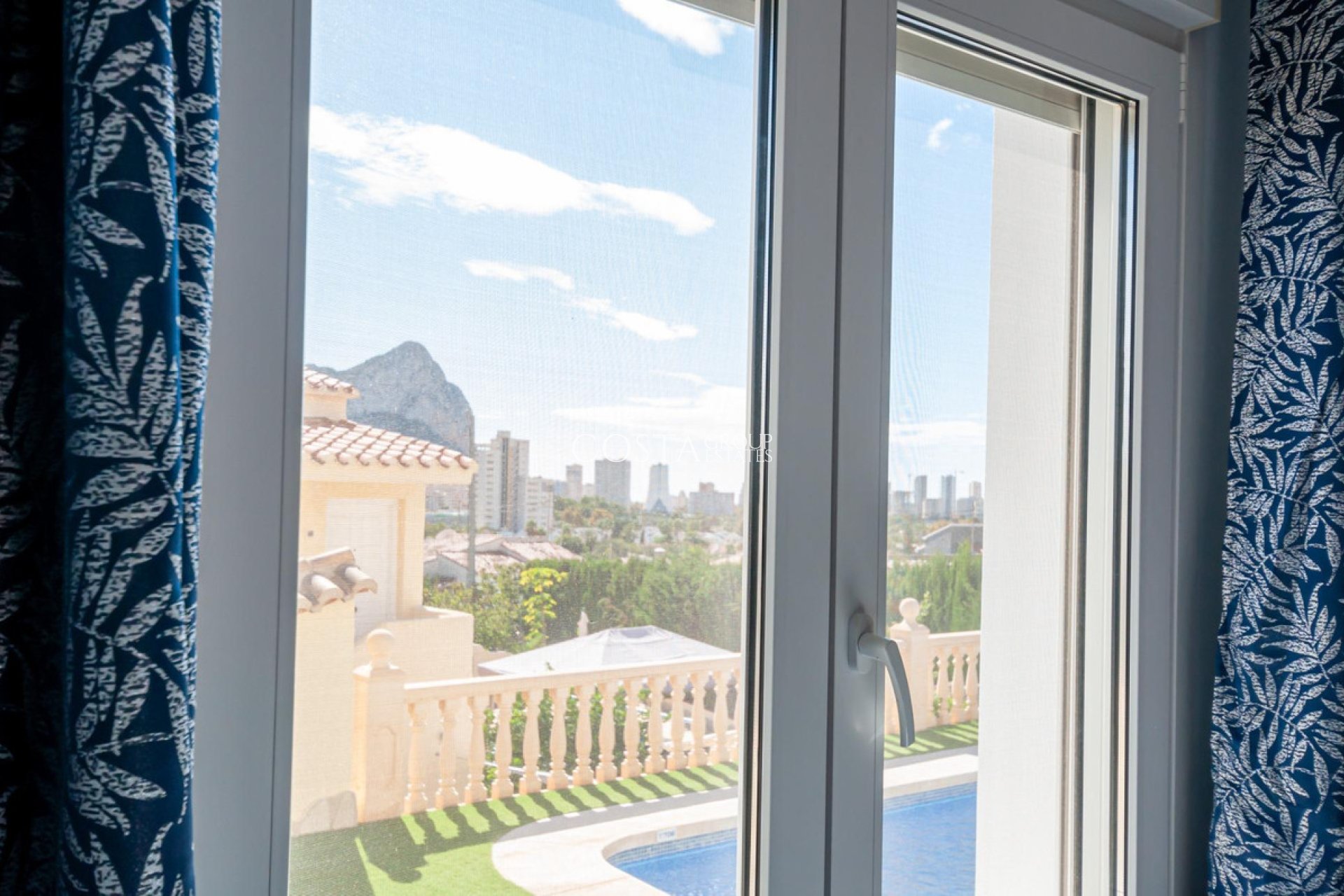 Resale - Villa -
Calpe - Calpe Centro