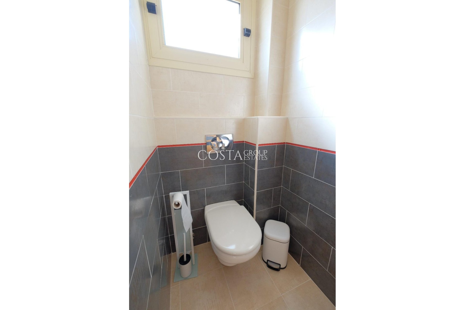 Resale - Villa -
Calpe - la Canuta