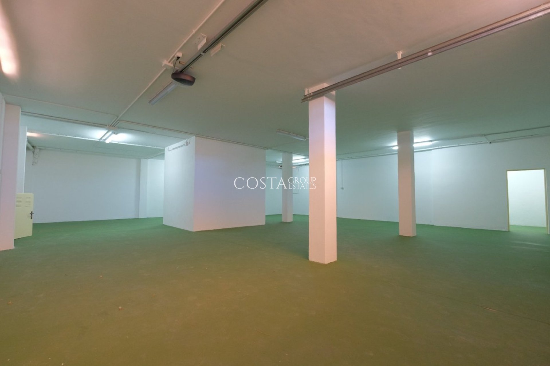 Resale - Villa -
Calpe - la Canuta