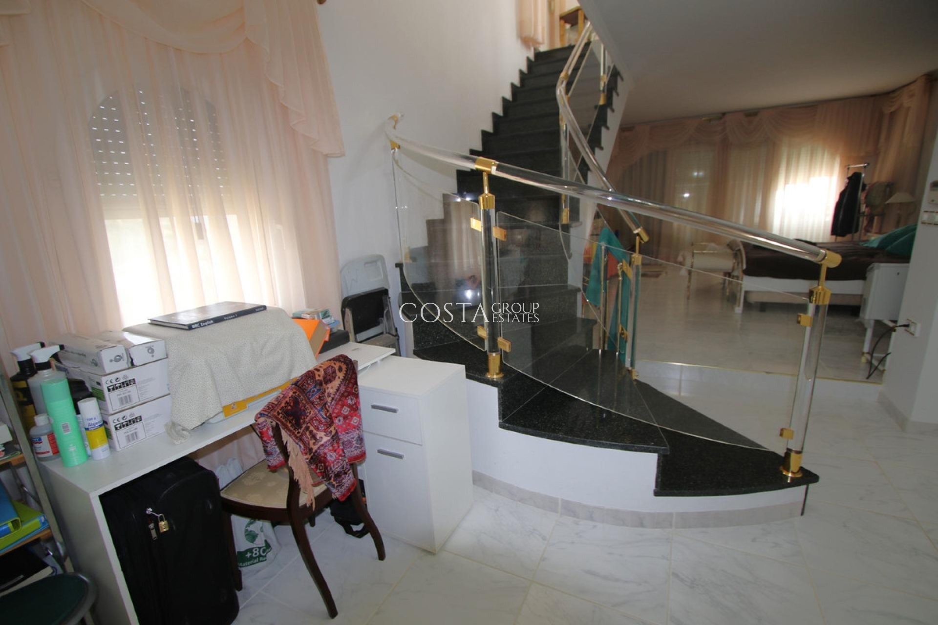 Resale - Villa -
Calpe - la Canuta