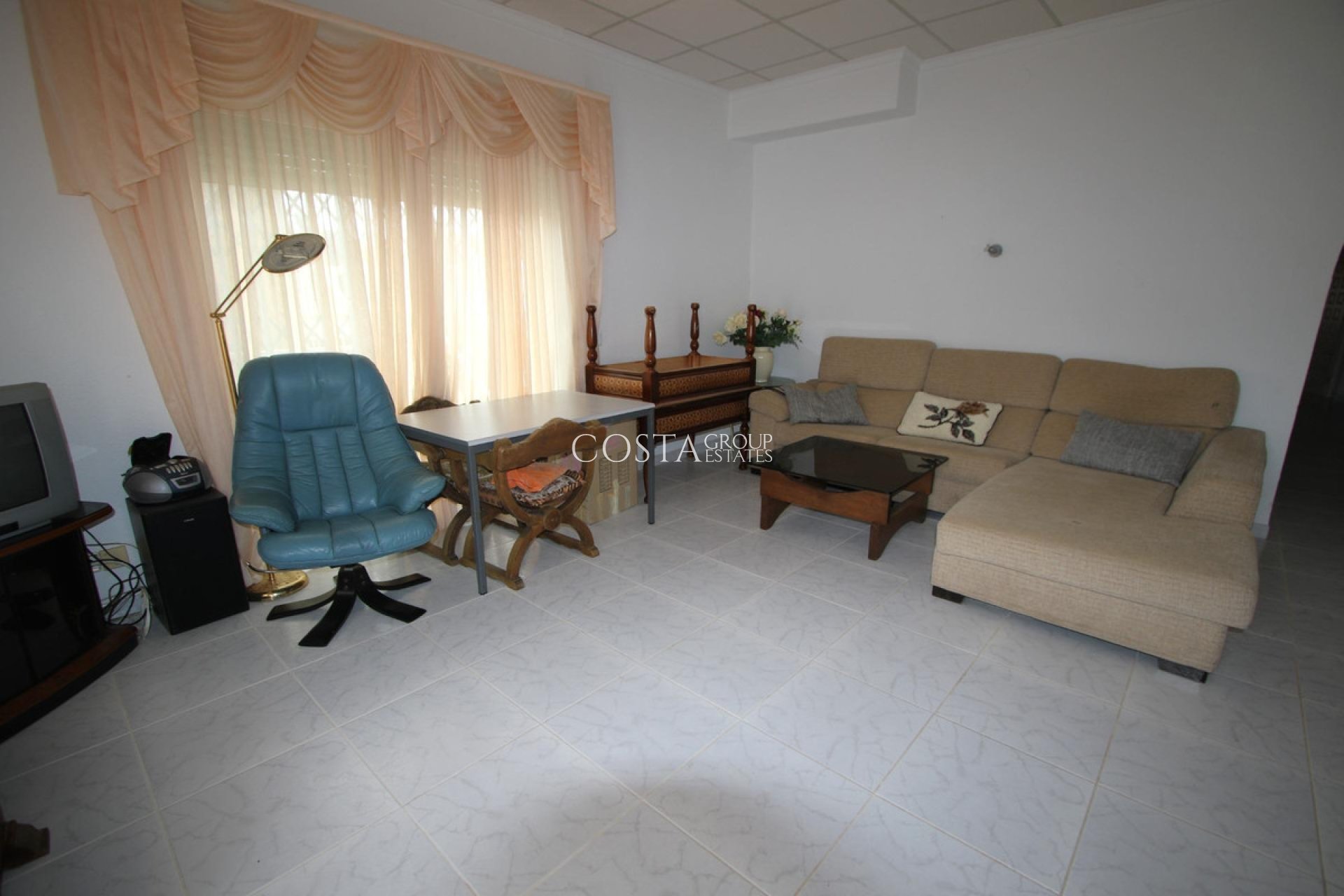 Resale - Villa -
Calpe - la Canuta