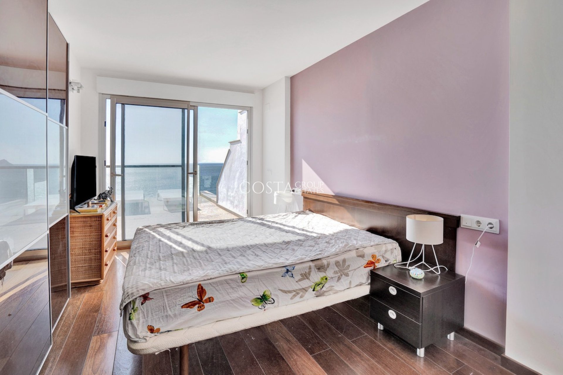 Resale - Villa -
Calpe - Les Bassetes