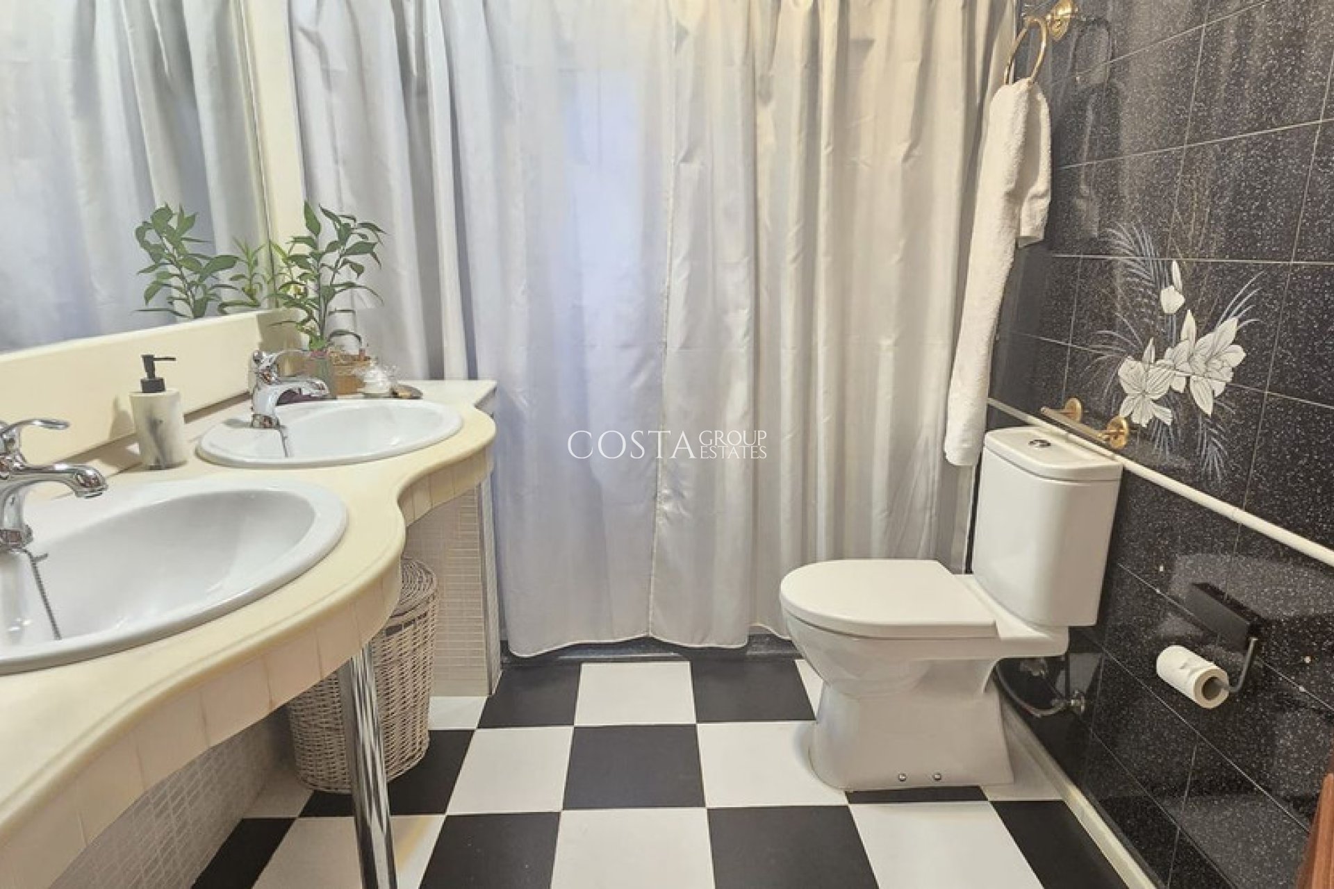 Resale - Villa -
Cartagena - El Algar