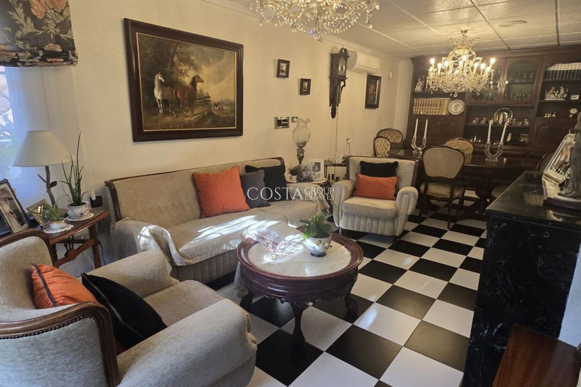 Resale - Villa -
Cartagena - El Algar