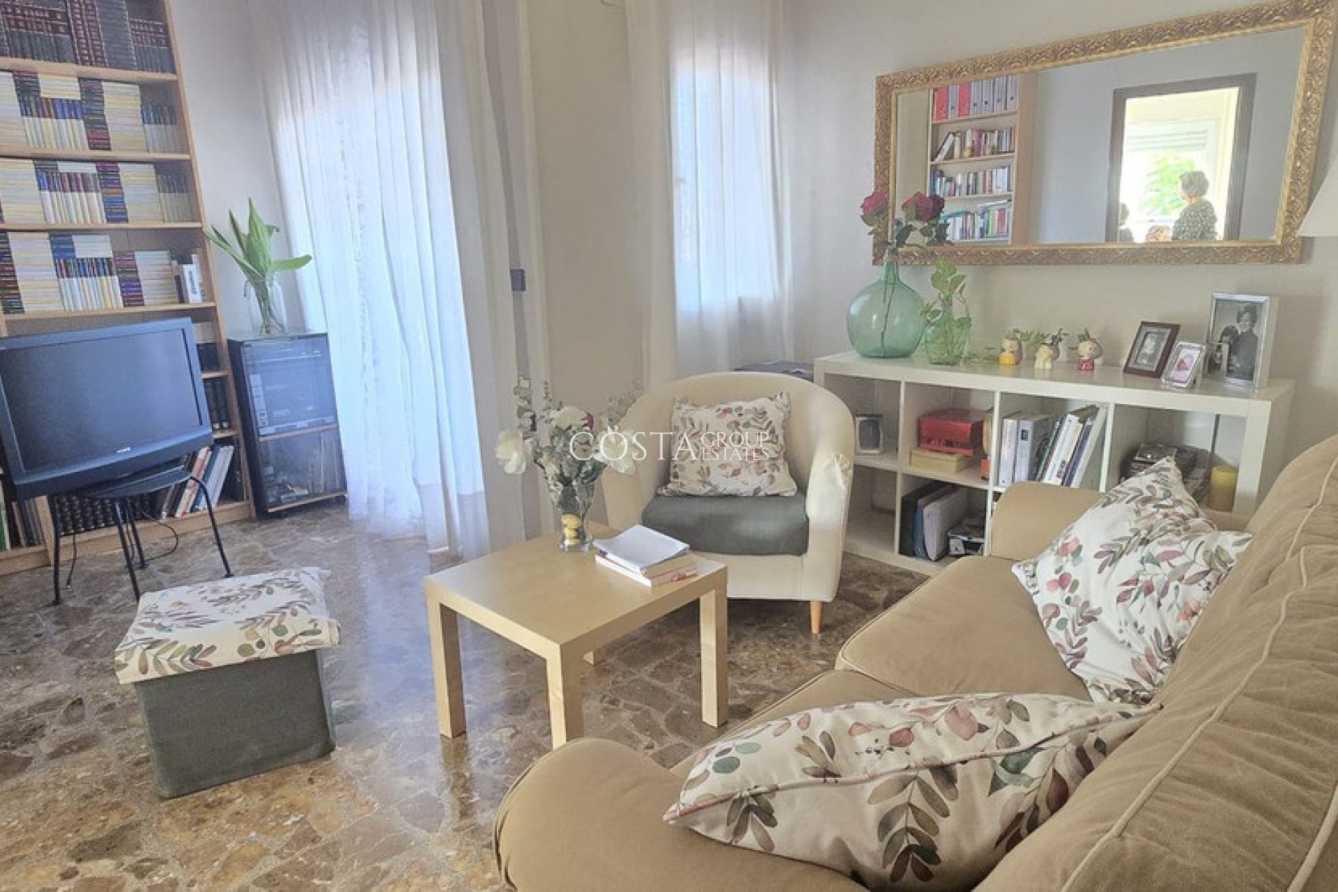 Resale - Villa -
Cartagena - El Algar