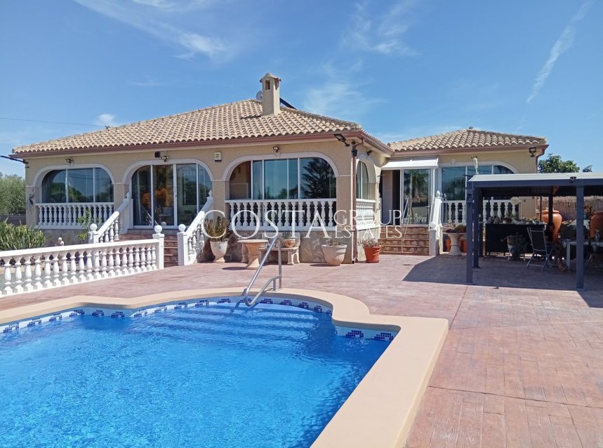 Resale - Villa -
Catral - Catral Centro