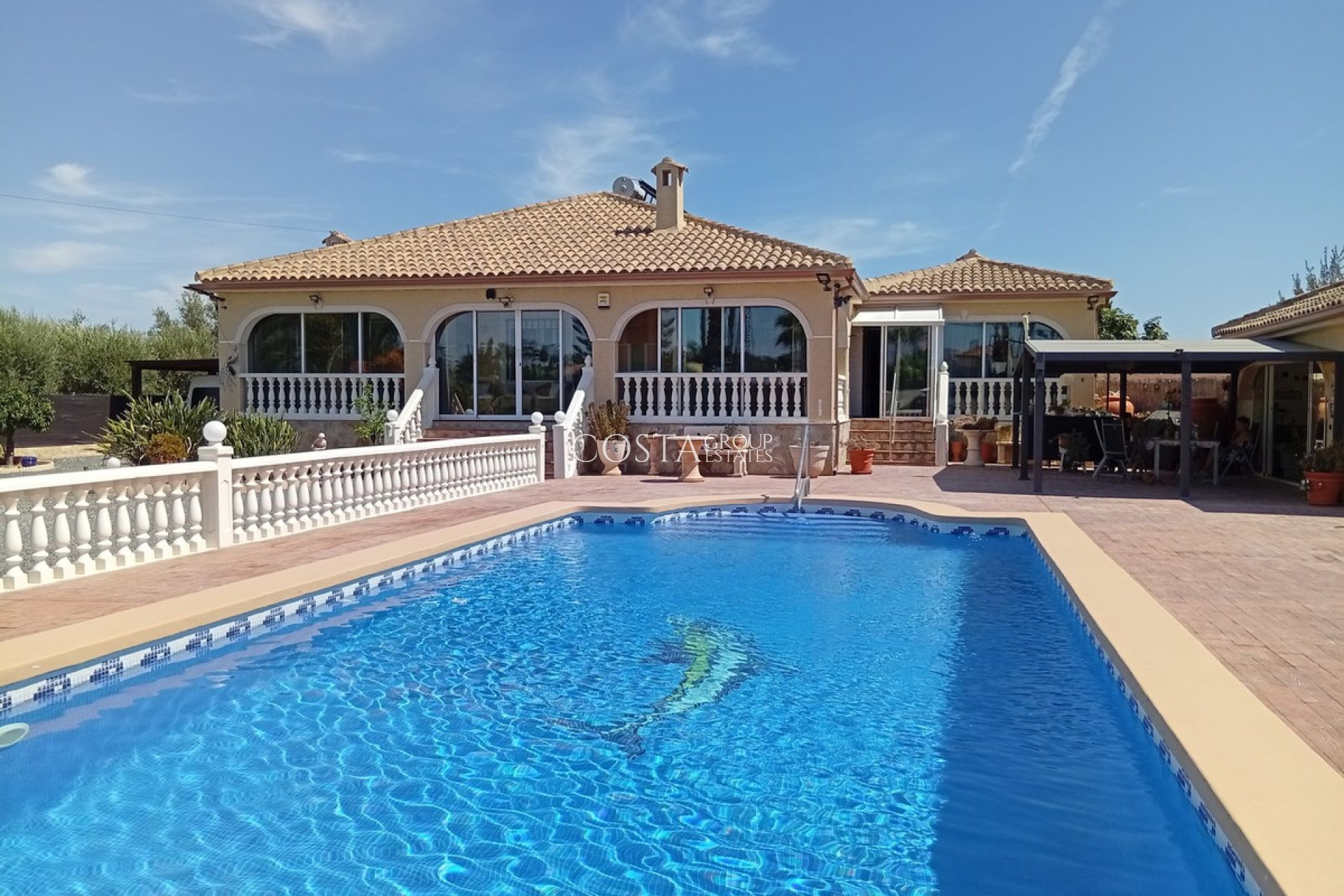 Resale - Villa -
Catral - Catral Centro