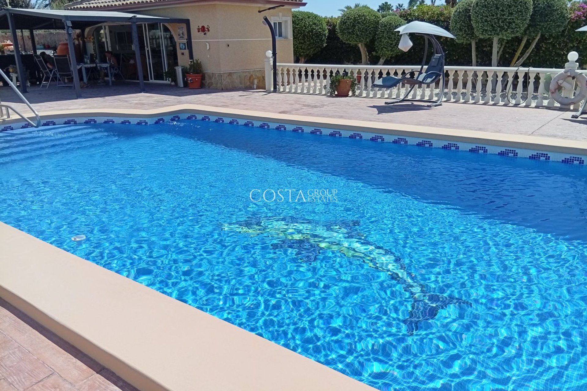 Resale - Villa -
Catral - Catral Centro