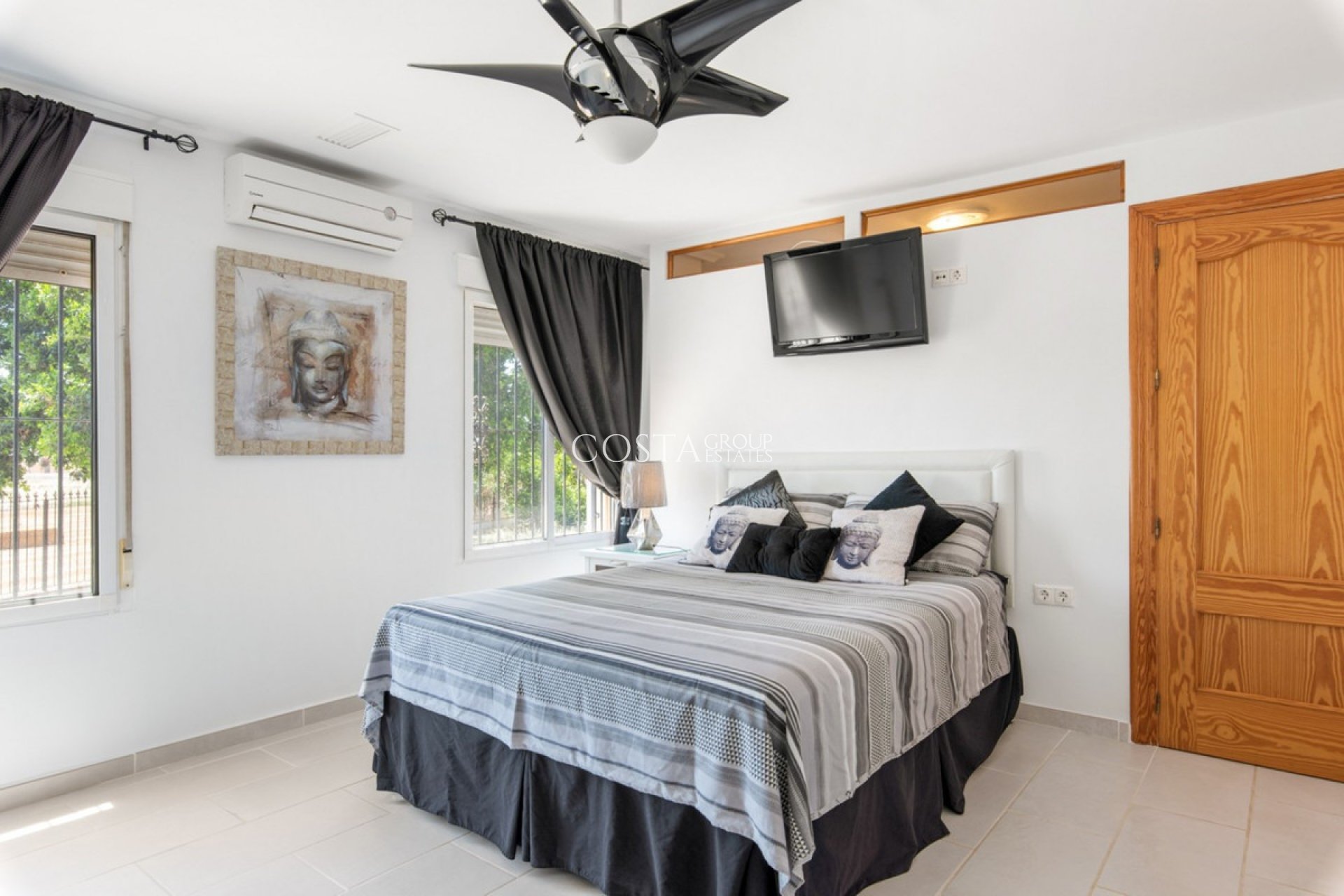 Resale - Villa -
Catral - Catral Centro