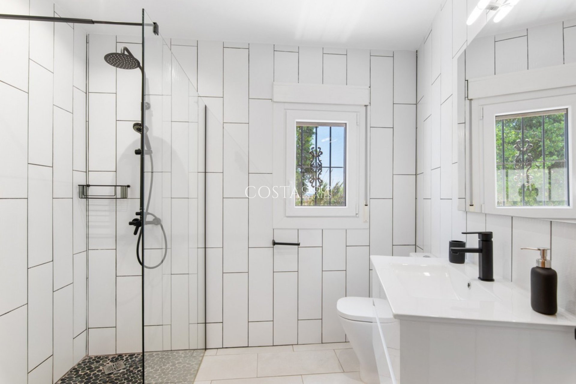 Resale - Villa -
Catral - Catral Centro