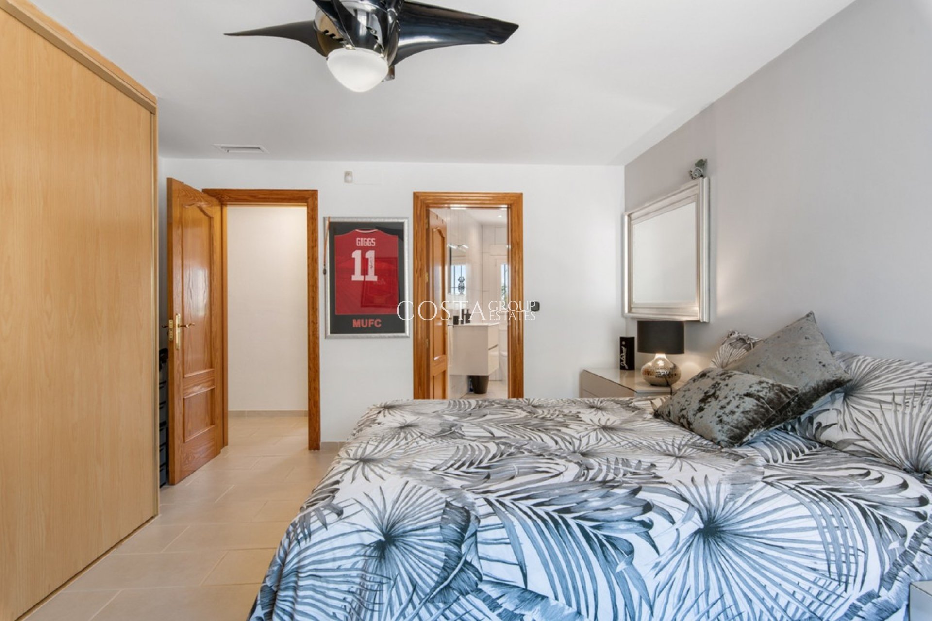 Resale - Villa -
Catral - Catral Centro