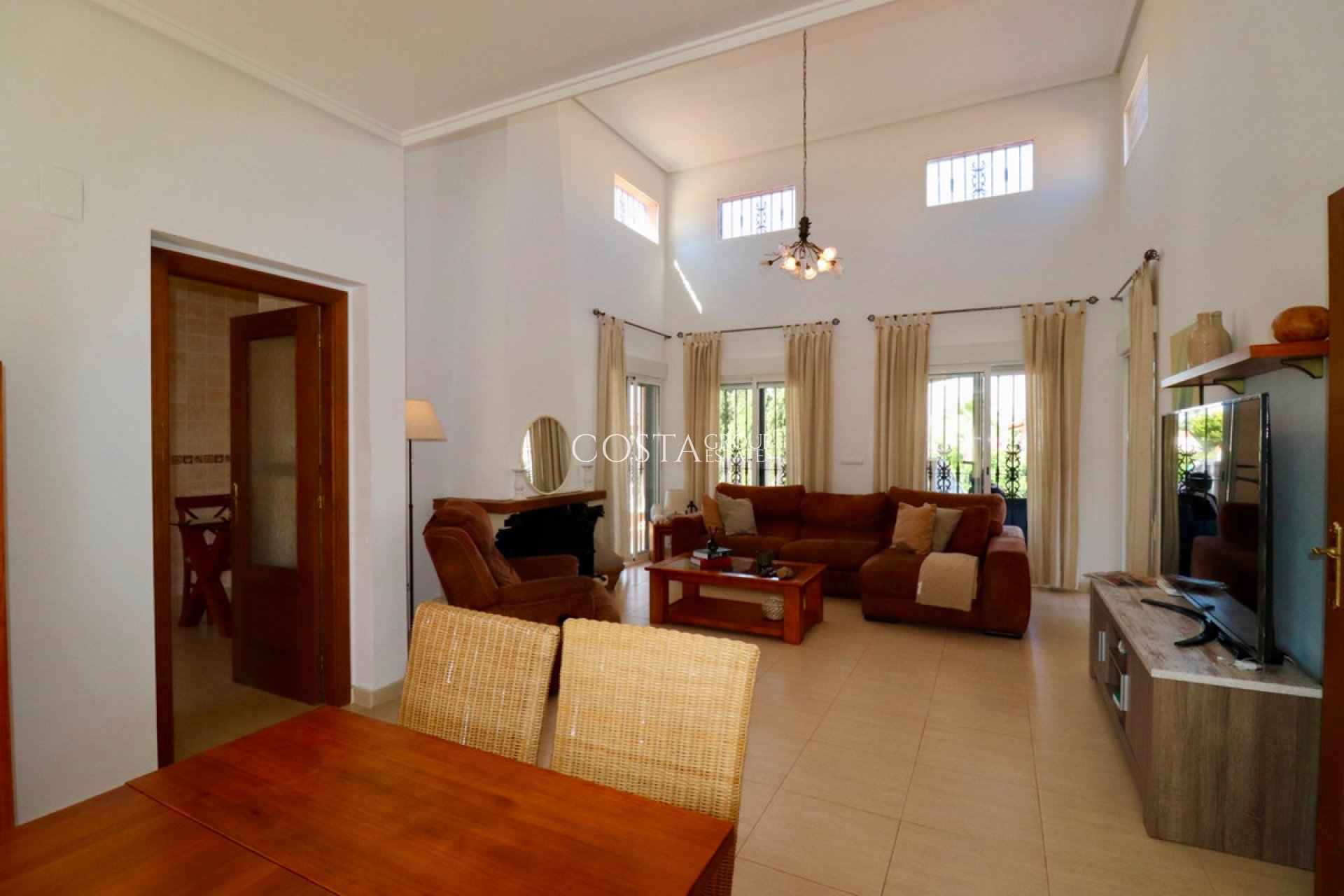 Resale - Villa -
Catral - Catral Centro