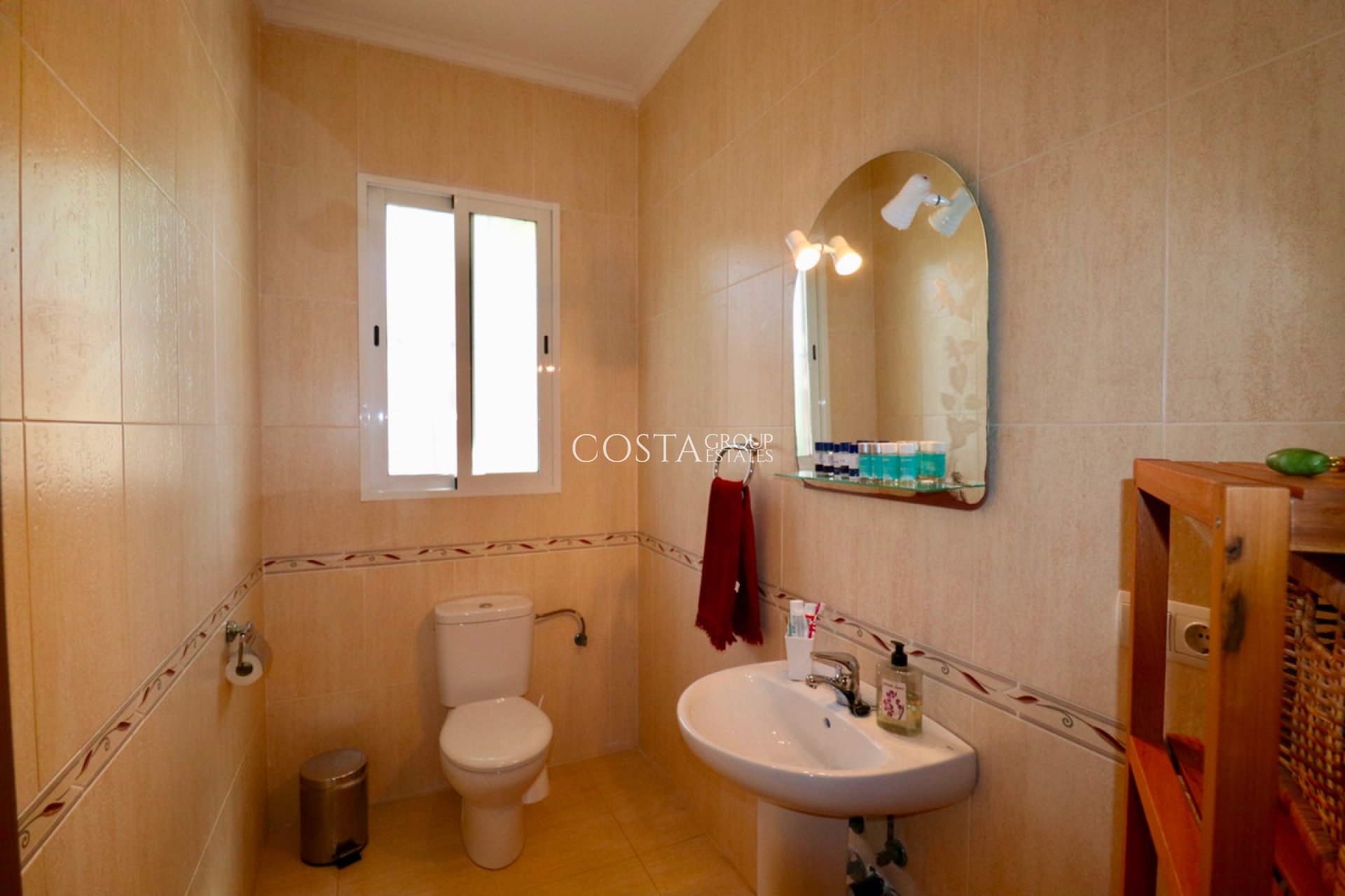 Resale - Villa -
Catral - Catral Centro