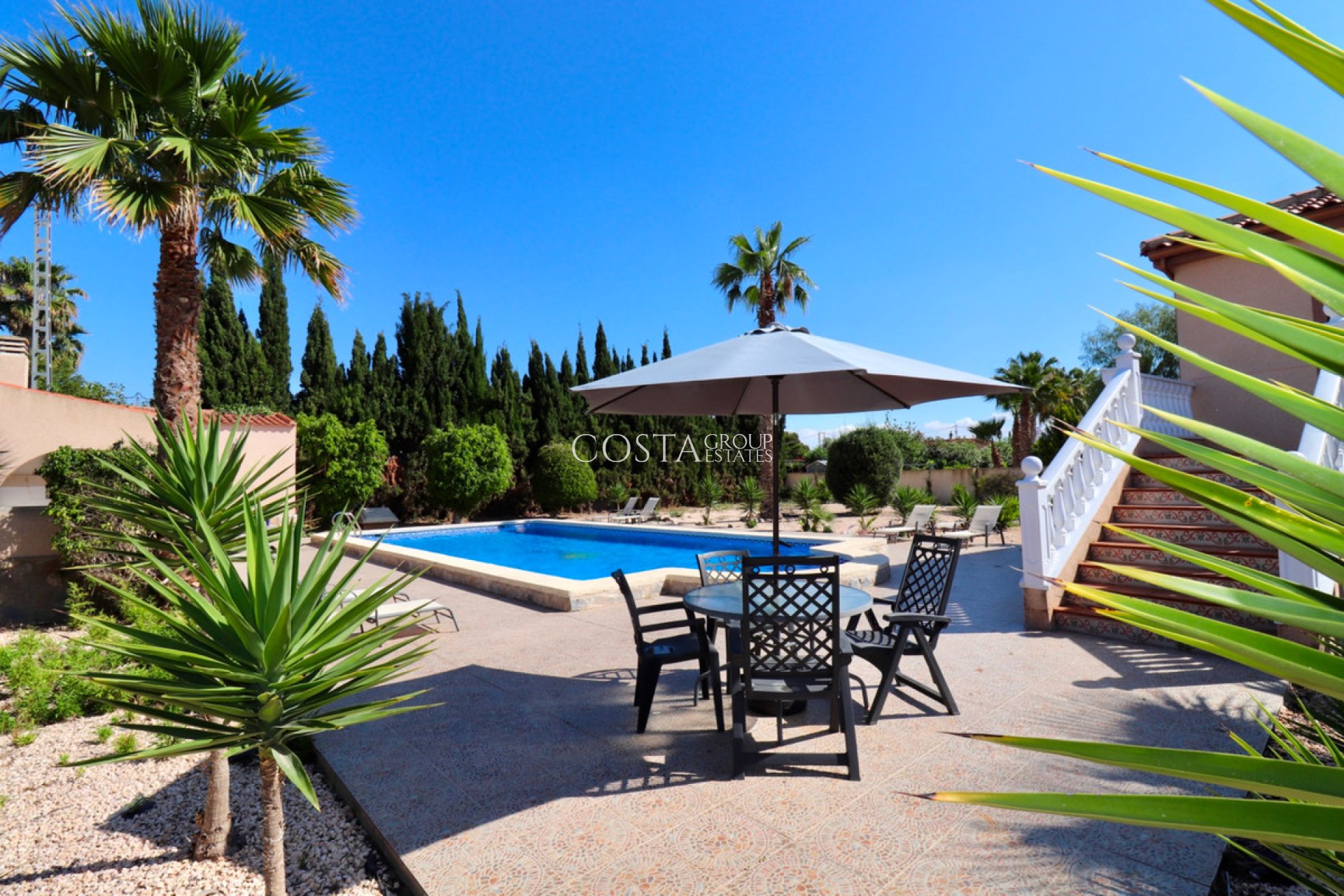 Resale - Villa -
Catral - Catral Centro