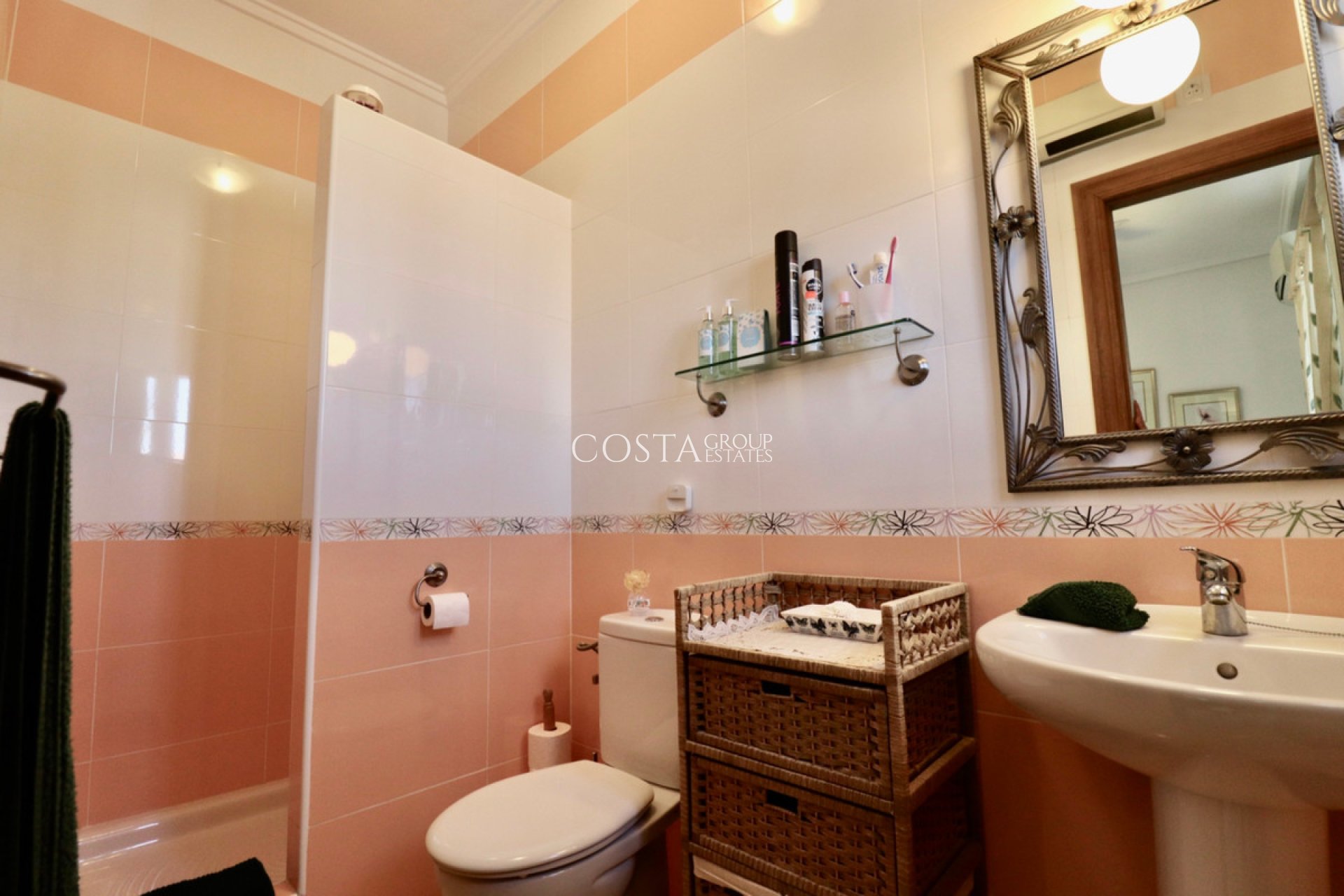 Resale - Villa -
Catral - Catral Centro