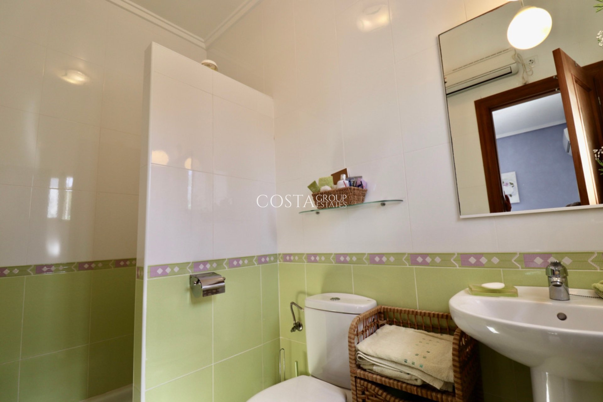 Resale - Villa -
Catral - Catral Centro