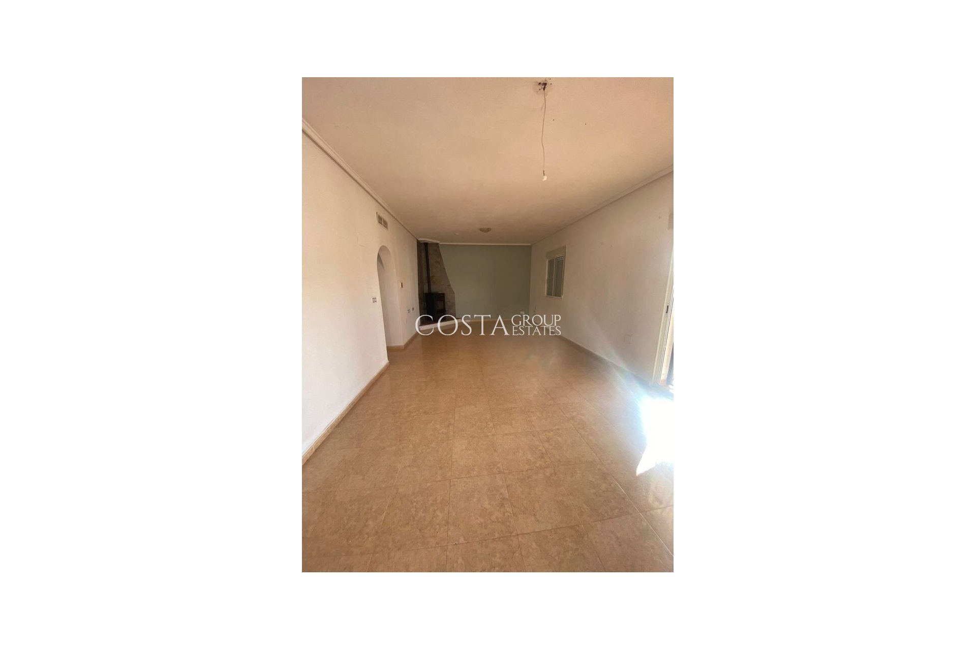 Resale - Villa -
Catral - Catral Centro