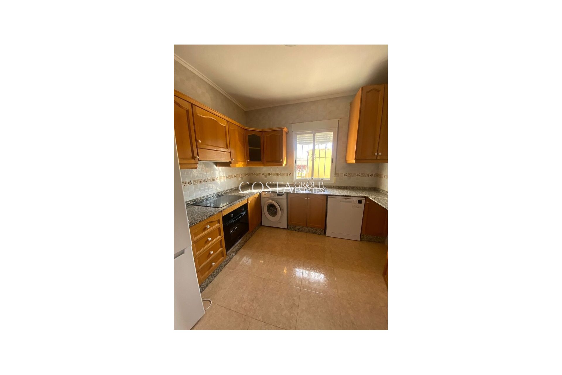 Resale - Villa -
Catral - Catral Centro