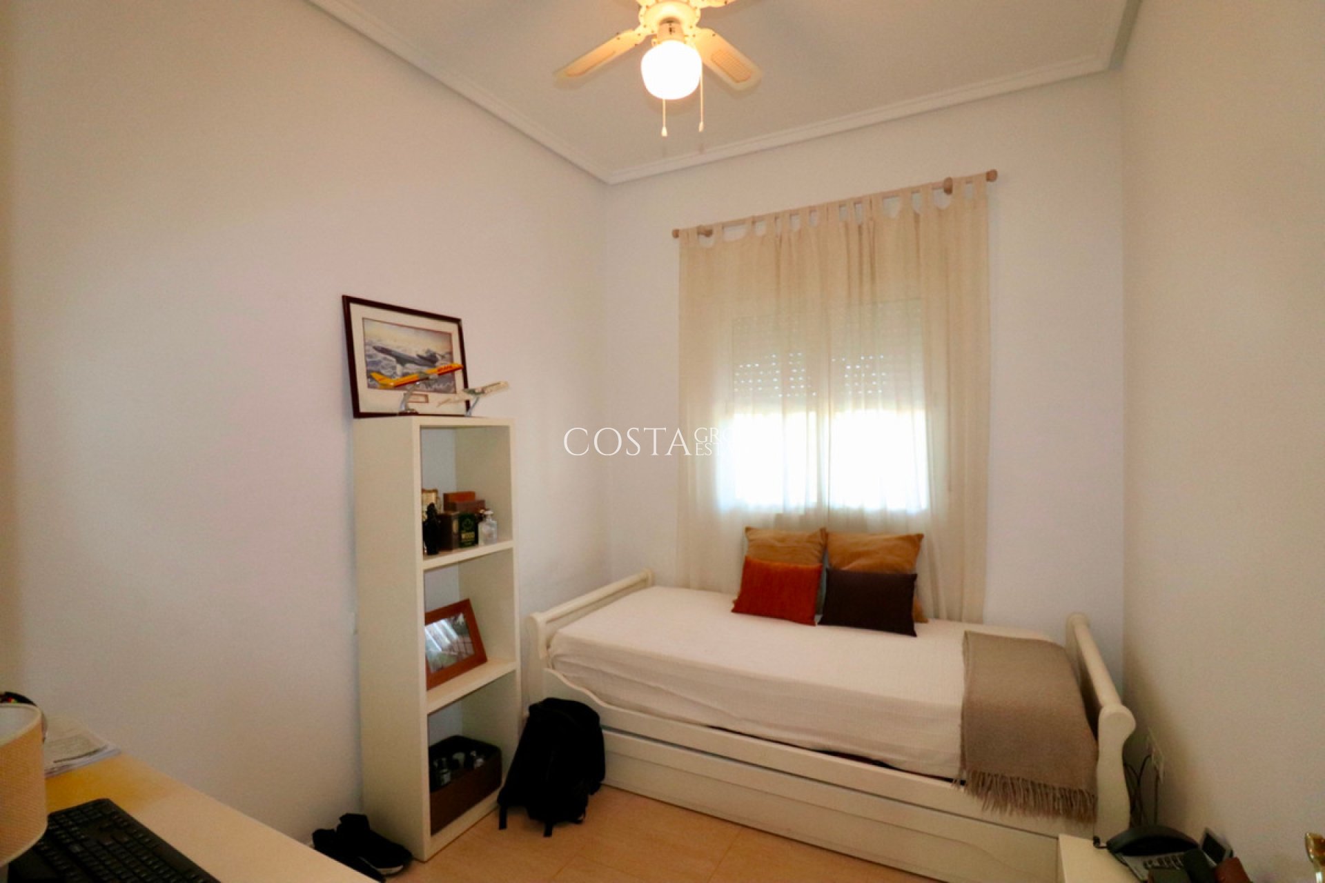 Resale - Villa -
Catral - Catral Centro