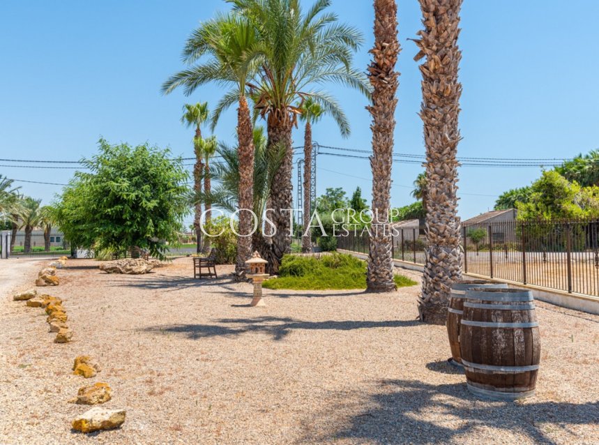 Resale - Villa -
Catral - Catral Centro