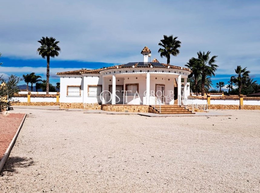 Resale - Villa -
Catral - Catral Centro