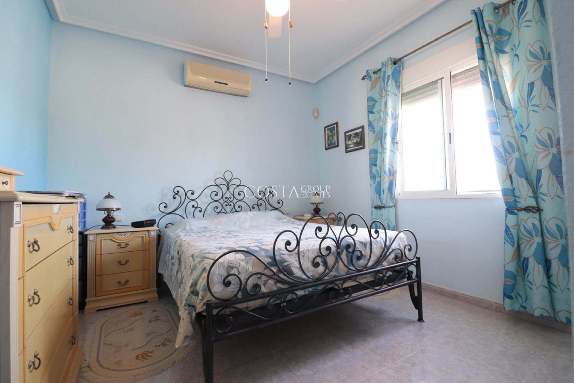 Resale - Villa -
Catral - Catral Centro