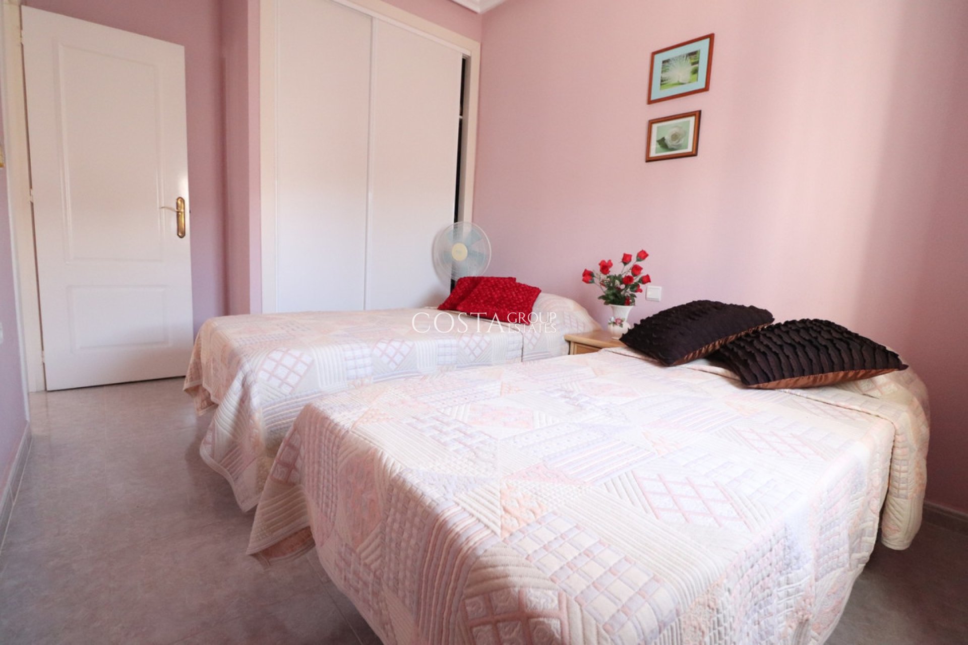 Resale - Villa -
Catral - Catral Centro