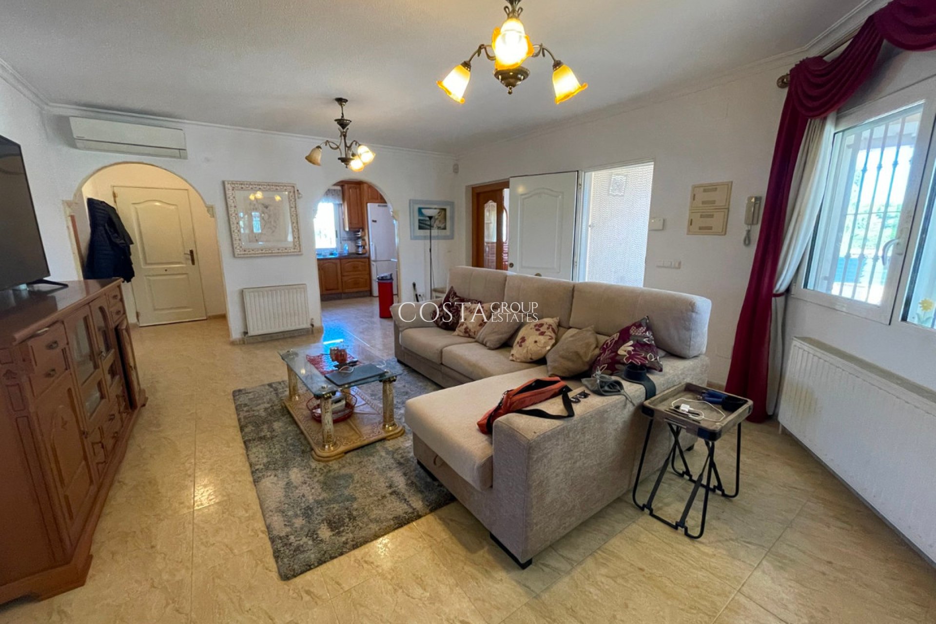 Resale - Villa -
Catral - Catral Centro