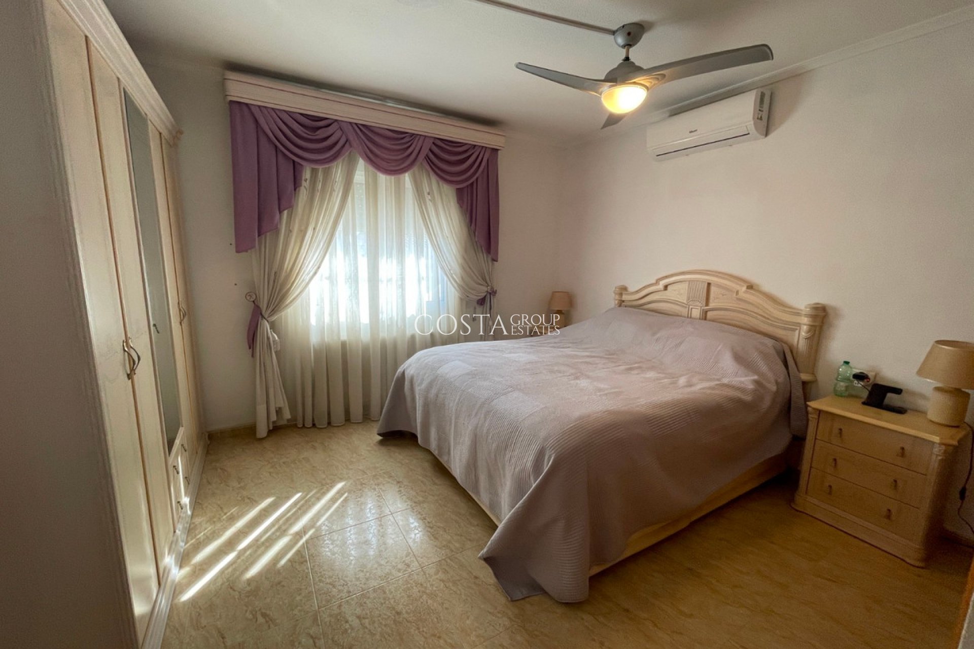 Resale - Villa -
Catral - Catral Centro