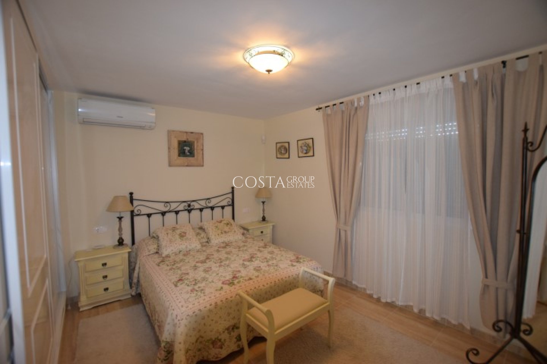 Resale - Villa -
Ciudad Quesada - La Fiesta