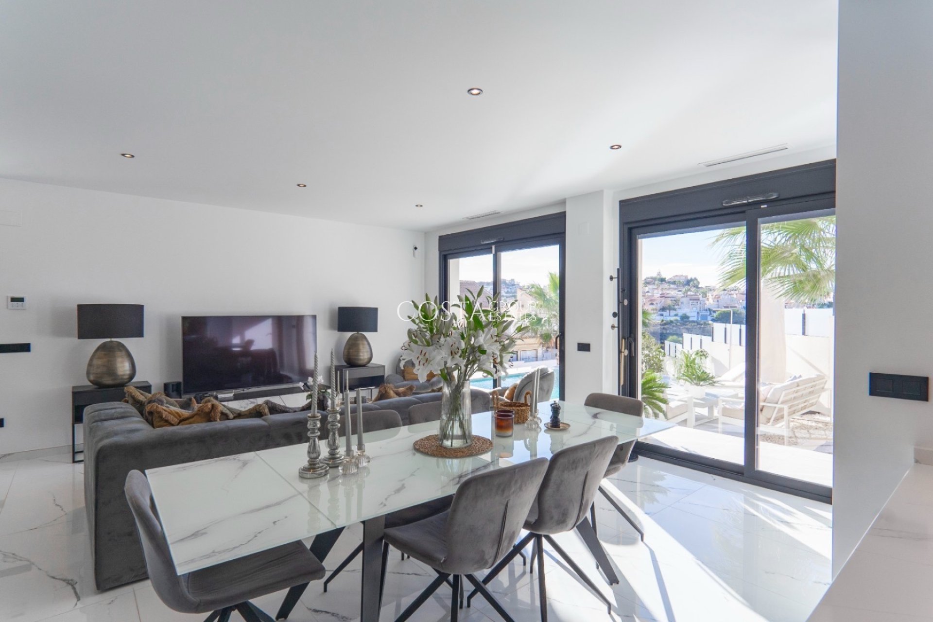 Resale - Villa -
Ciudad Quesada - La Marquesa Golf