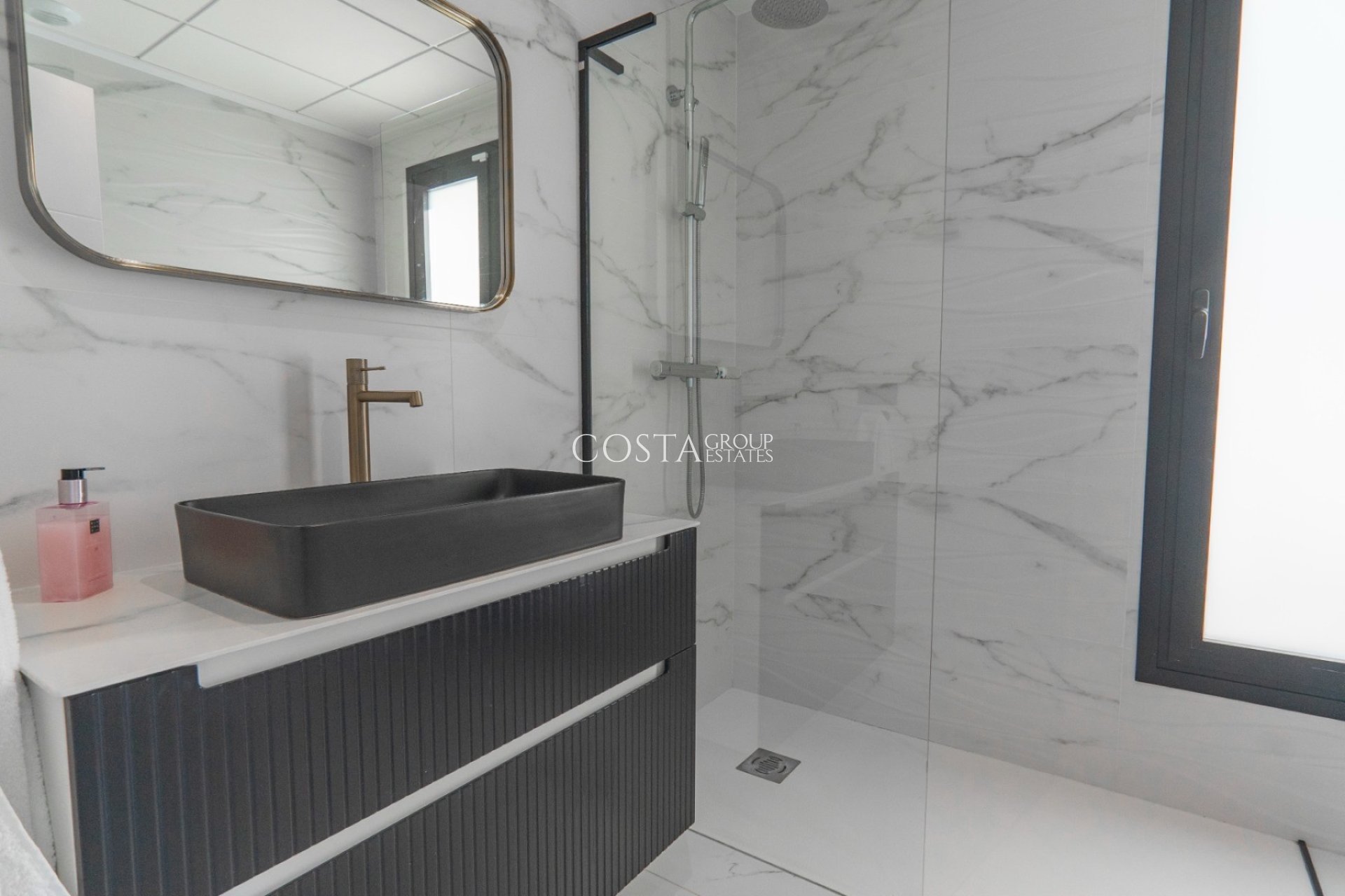 Resale - Villa -
Ciudad Quesada - La Marquesa Golf