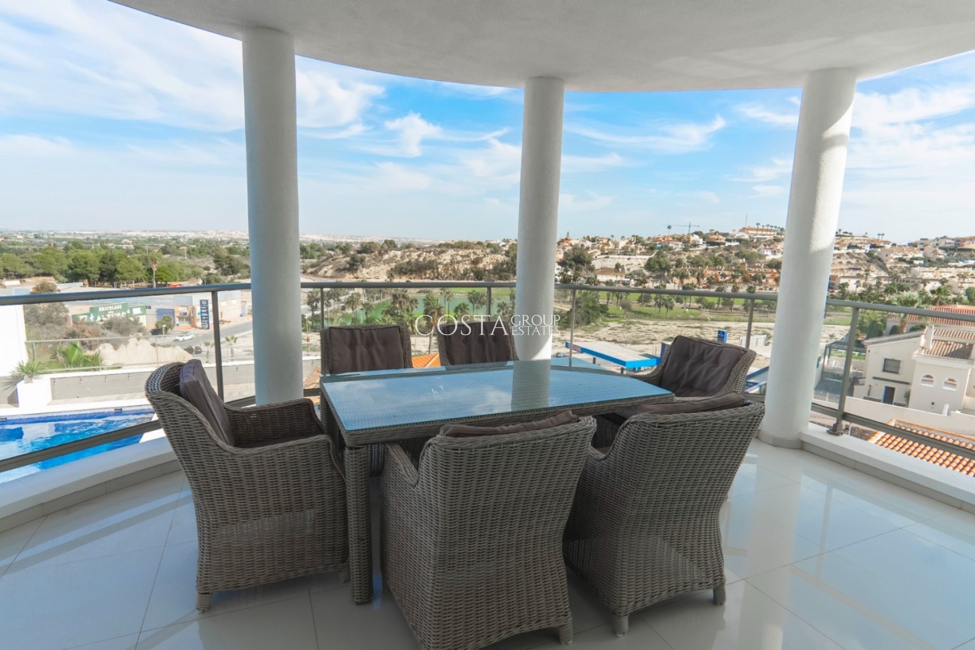Resale - Villa -
Ciudad Quesada - La Marquesa Golf
