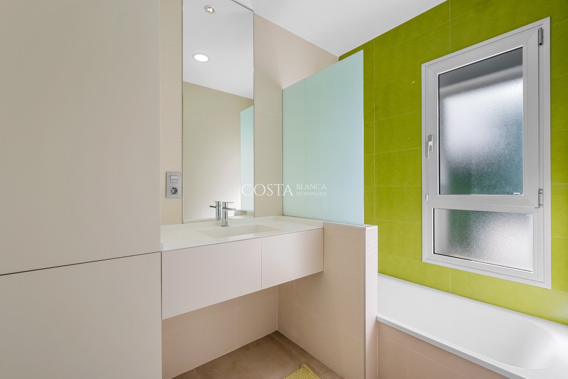 Resale - Villa -
Ciudad Quesada
