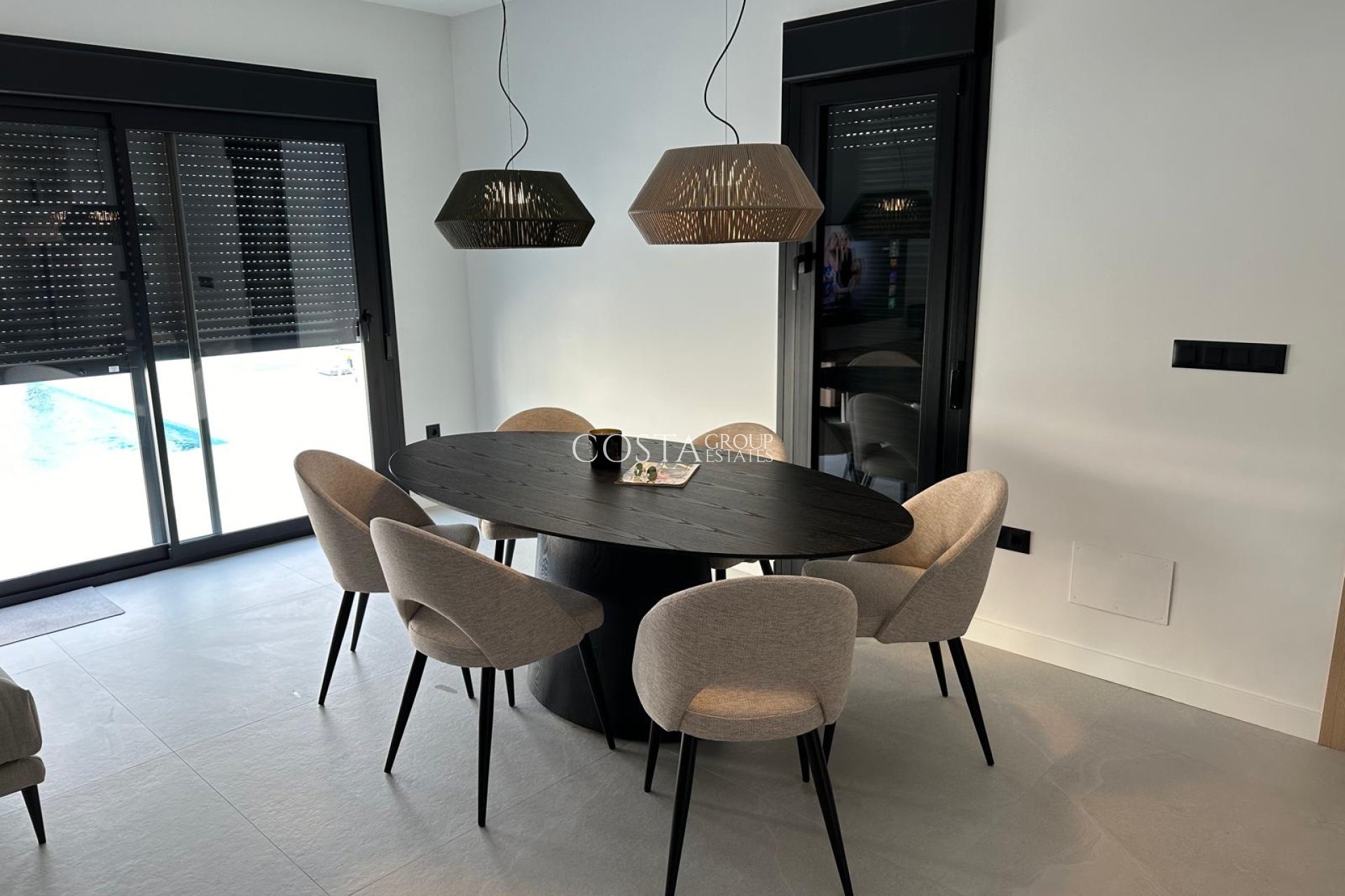 Resale - Villa -
Ciudad Quesada