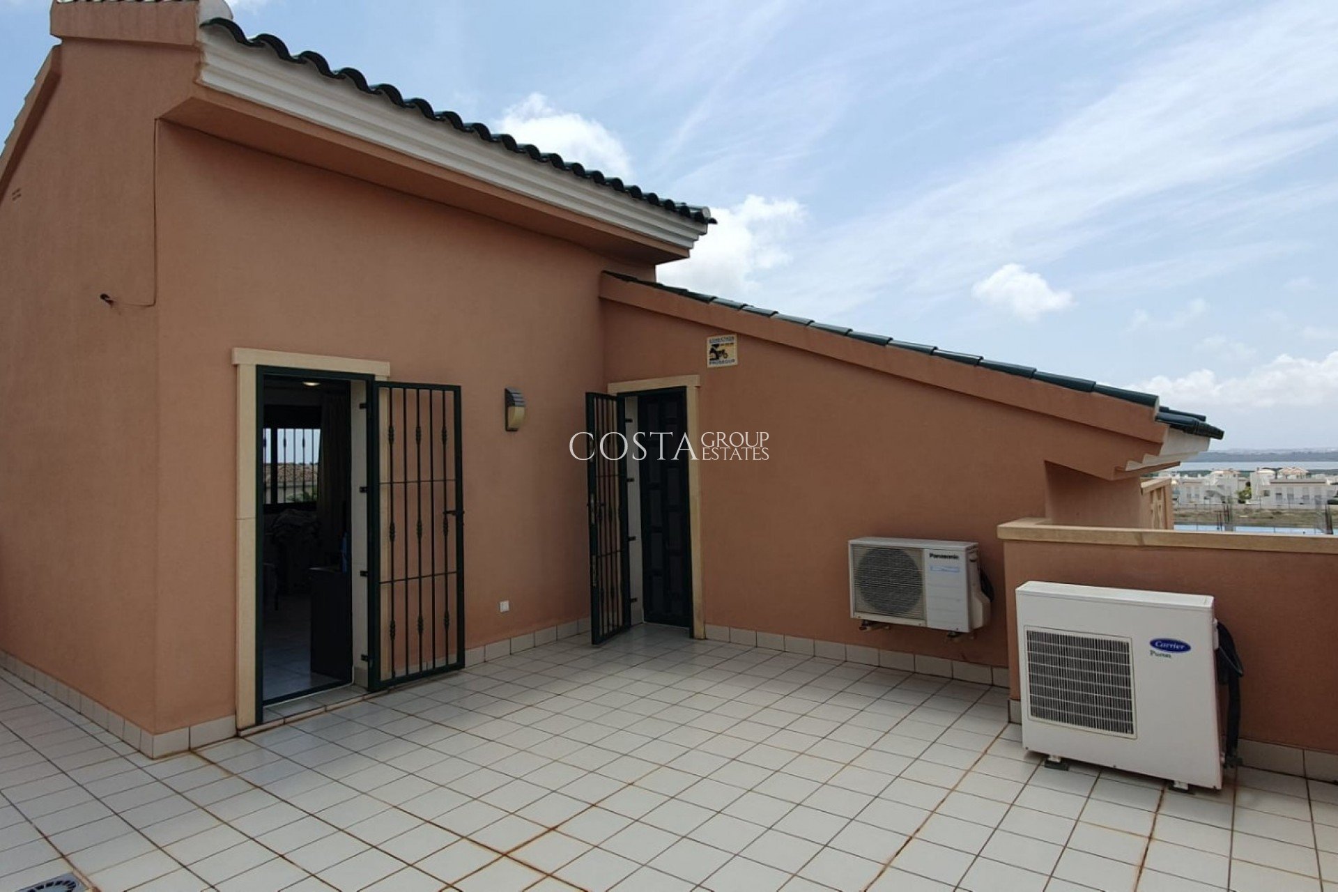 Resale - Villa -
Ciudad Quesada
