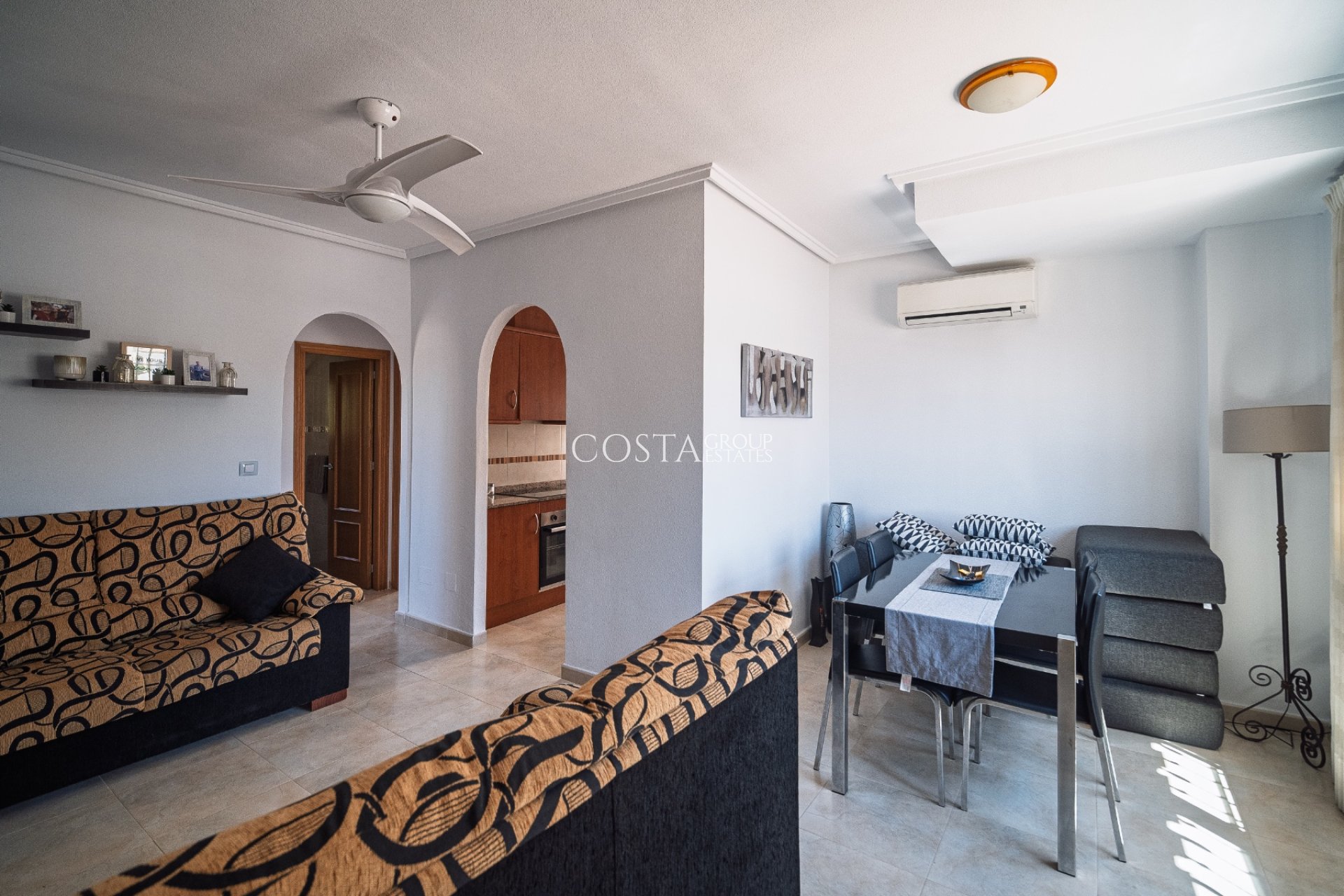 Resale - Villa -
Ciudad Quesada