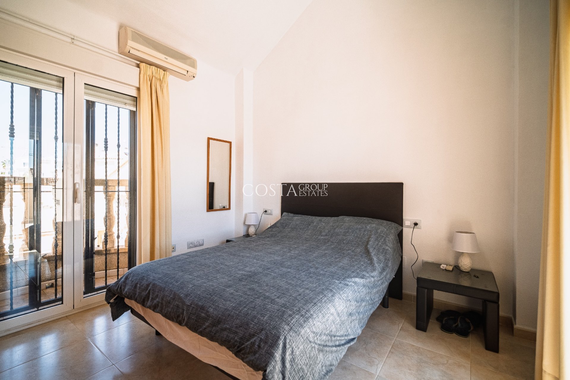 Resale - Villa -
Ciudad Quesada