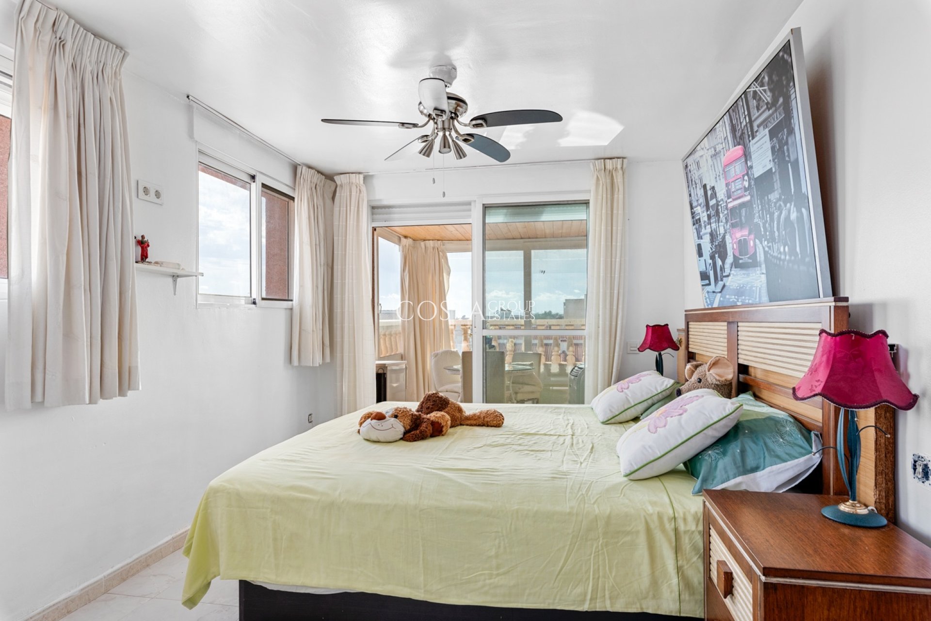 Resale - Villa -
Ciudad Quesada