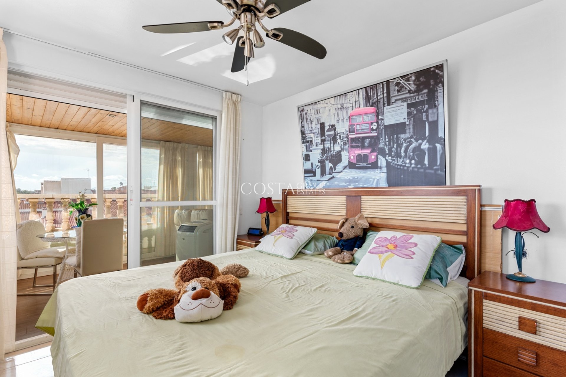 Resale - Villa -
Ciudad Quesada