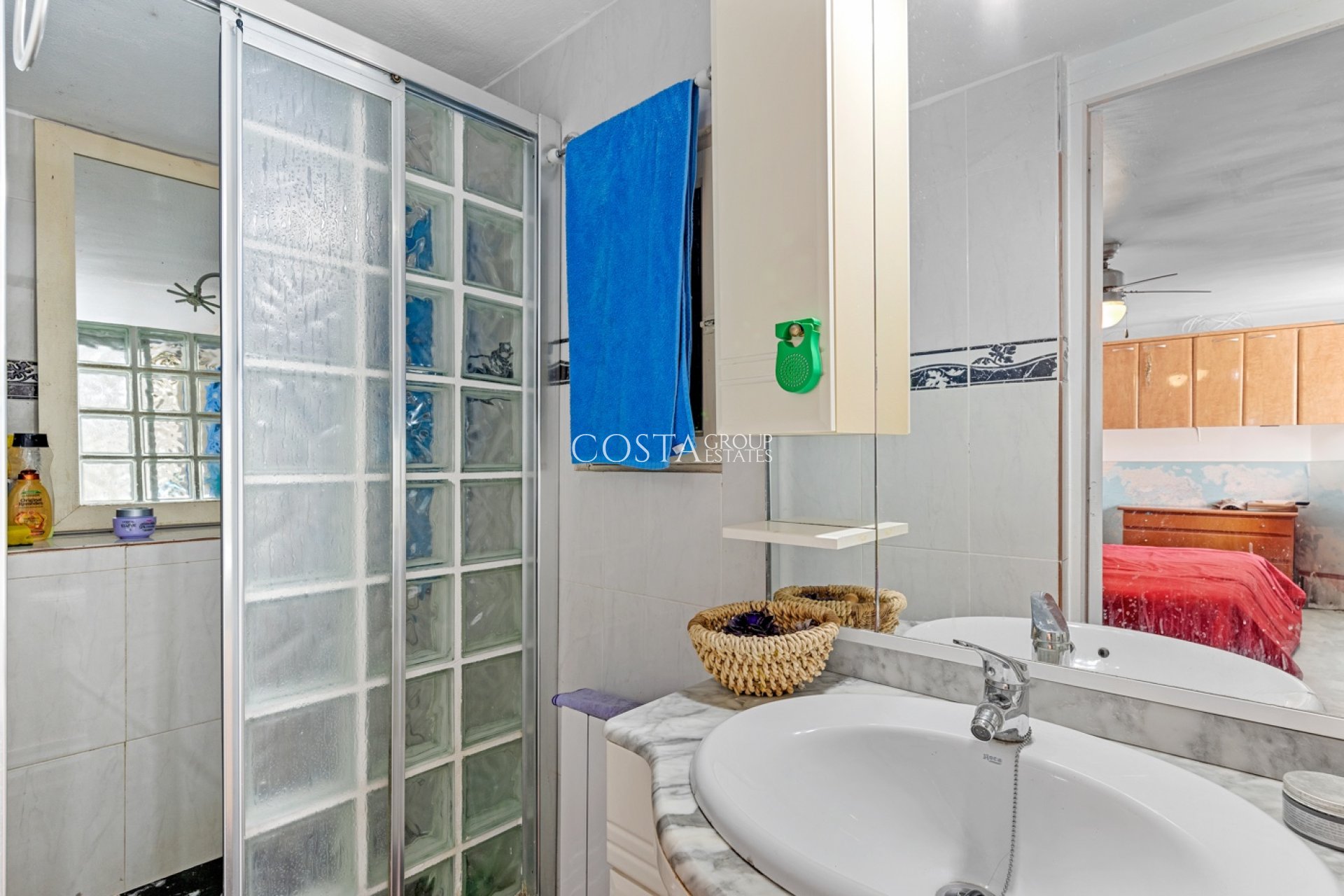 Resale - Villa -
Ciudad Quesada